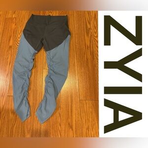 Zyia Active Ruched Leg Leggings Blue & Black High Waist Size 6–8